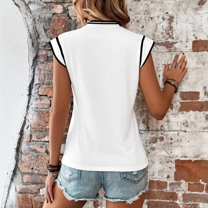 Dame sporty T-shirt med moderne design og kontrastdetaljer Stilla