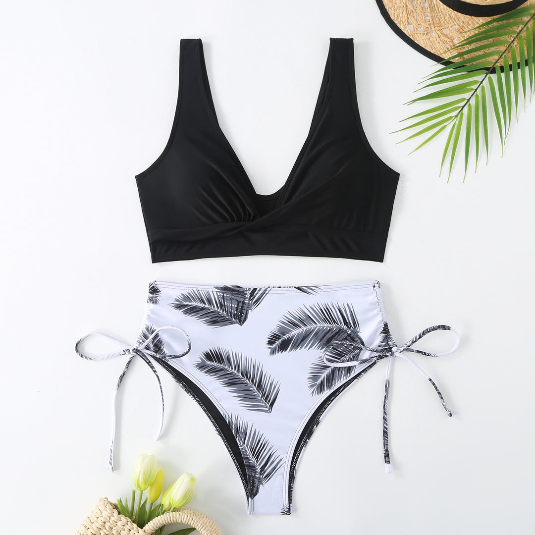 Dame Bikini-sæt med moderne højskæring og raffinerede bindebånd Stilla