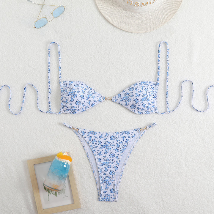 Femme Leopard Print Bikini Sæt med justerbare stropper og metalliske accenter Stilla