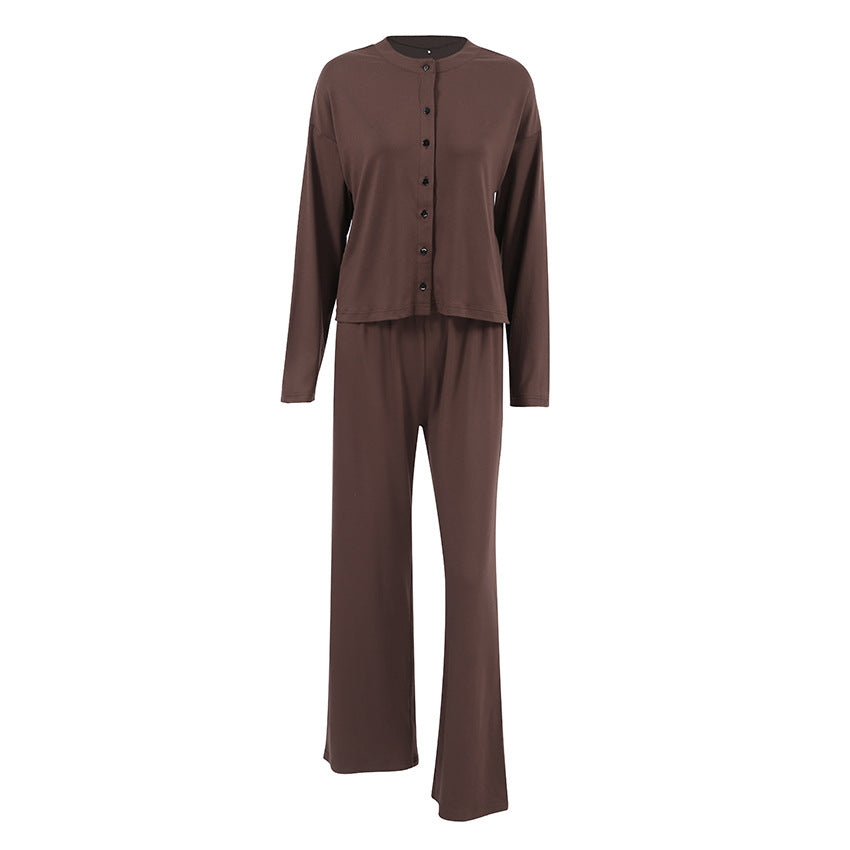 Dame pyjamas med elegant knapdesign og bred pasform Stilla
