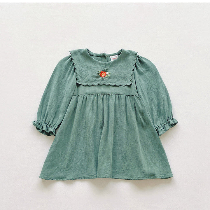 Pige vintage-inspireret broderet kjole med flæsekrave Stilla