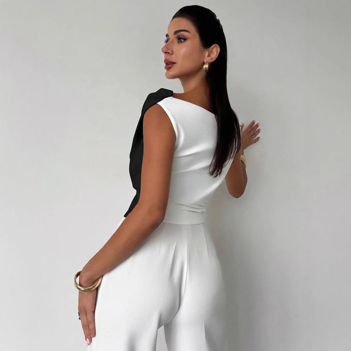 Damer nan elegant asymmetrisk Draperetop med krydset forside og figursyet talje Skovae