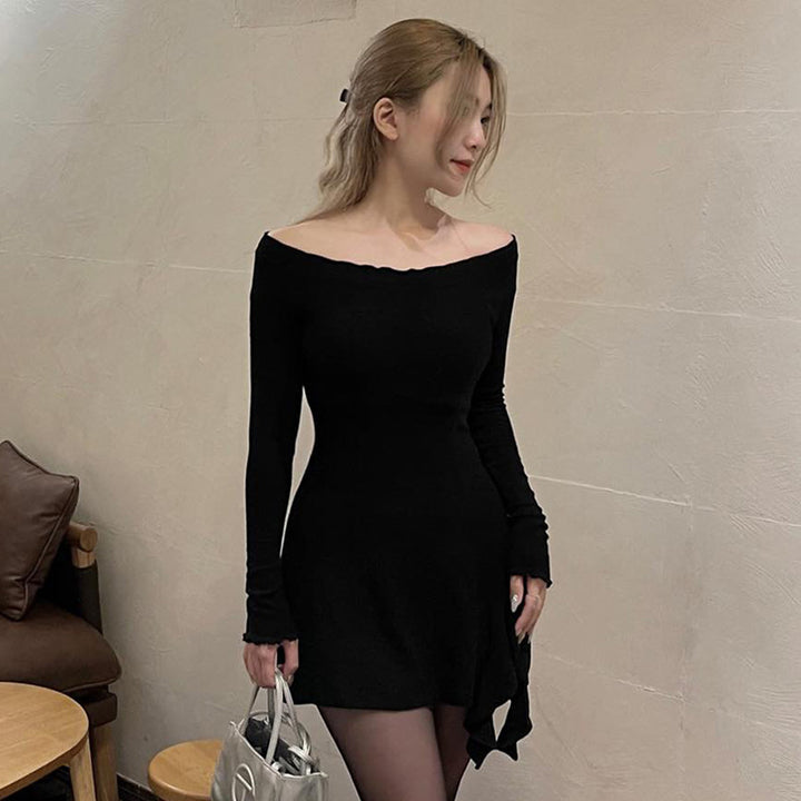 Femme Off-Shoulder Langærmet Mini-Kjole med sidelæns Bindedetalje Stilla