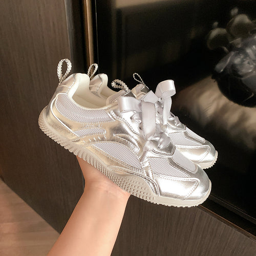 Dame Sporty Sneakers med blanke overflade og åndbar mellemsål Stilla