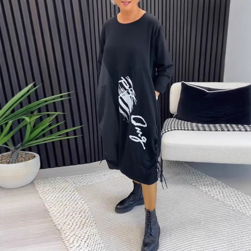 Dame nano afslappet jerseykjole med sidelomme og statement-print Skovae
