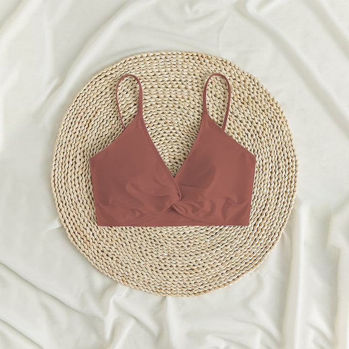 Dame sommerlig Bralette-bikinioverdel med elegant twist-detail Skovae
