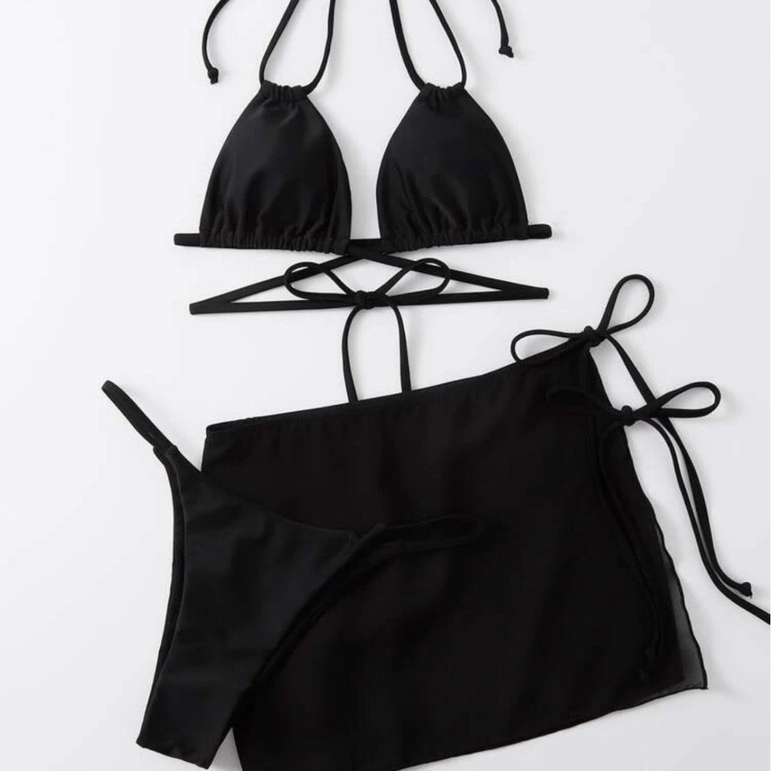 Dame Bikini-sæt med justerbare stropper og en kombineret skirt Stilla
