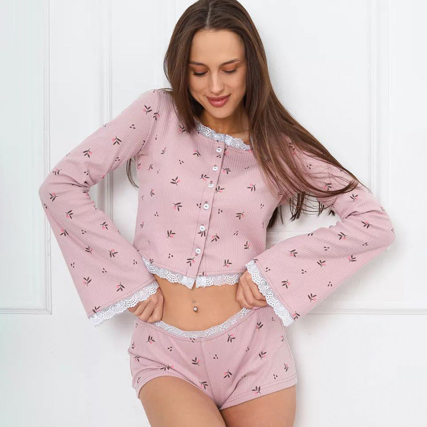 Dame moderigtigt pyjamasæt med spidsdetaljer og hjerte-mønster Stilla