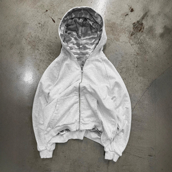 Kvinders hættejakke i moderne camouflage-design Stilla