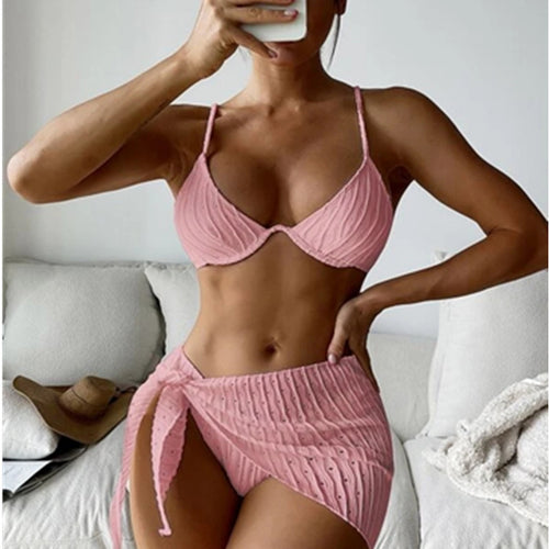 Dame bikini-sæt med raffinerede ribdesigns og aftageligt omslagsskjørt Stilla
