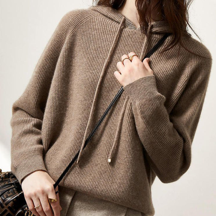 Damer Oversized Hættepullover lavet af blødt Sweatstof med praktisk Snøre Stilla