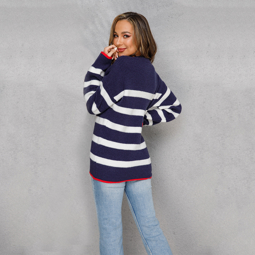 Kvinders strikkede sweater i maritim stribet look Stilla