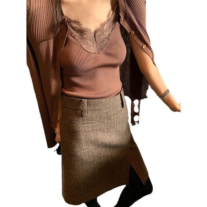 Dame raffineret bluse med spids krave og afslappet snit Stilla