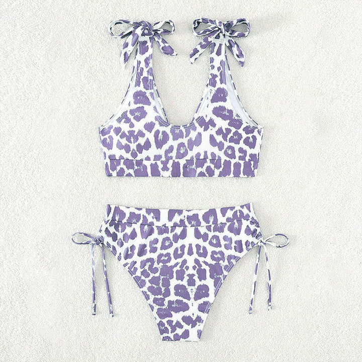 Damer Højskåret Bikini med sportligt design og legende bindebånd Skovae