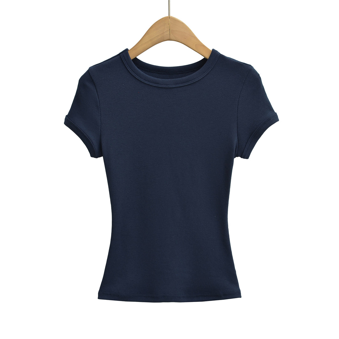 Dame Basic T-shirt med elastisk pasform og rundhalsetud Stilla