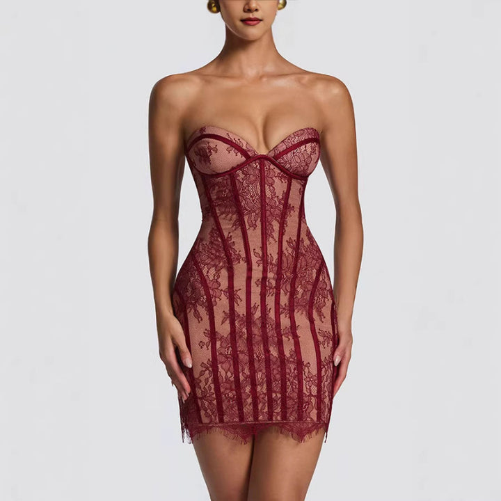Damen verführerisches Spitzenkleid mit herzförmigem Ausschnitt und figurformendem Design Skovae