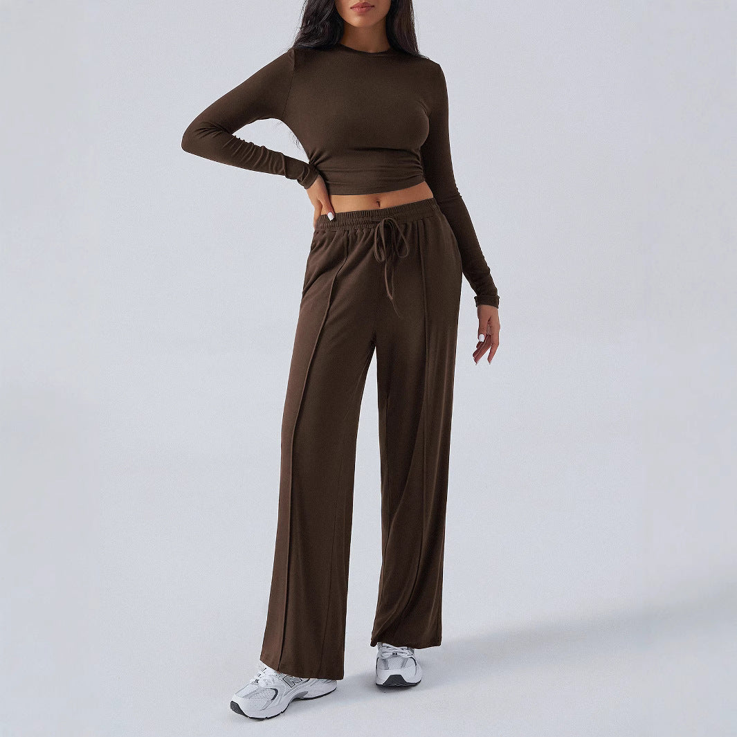 Dame afslappet lounge-sæt med langærmet crop-top og løs bund Skovae