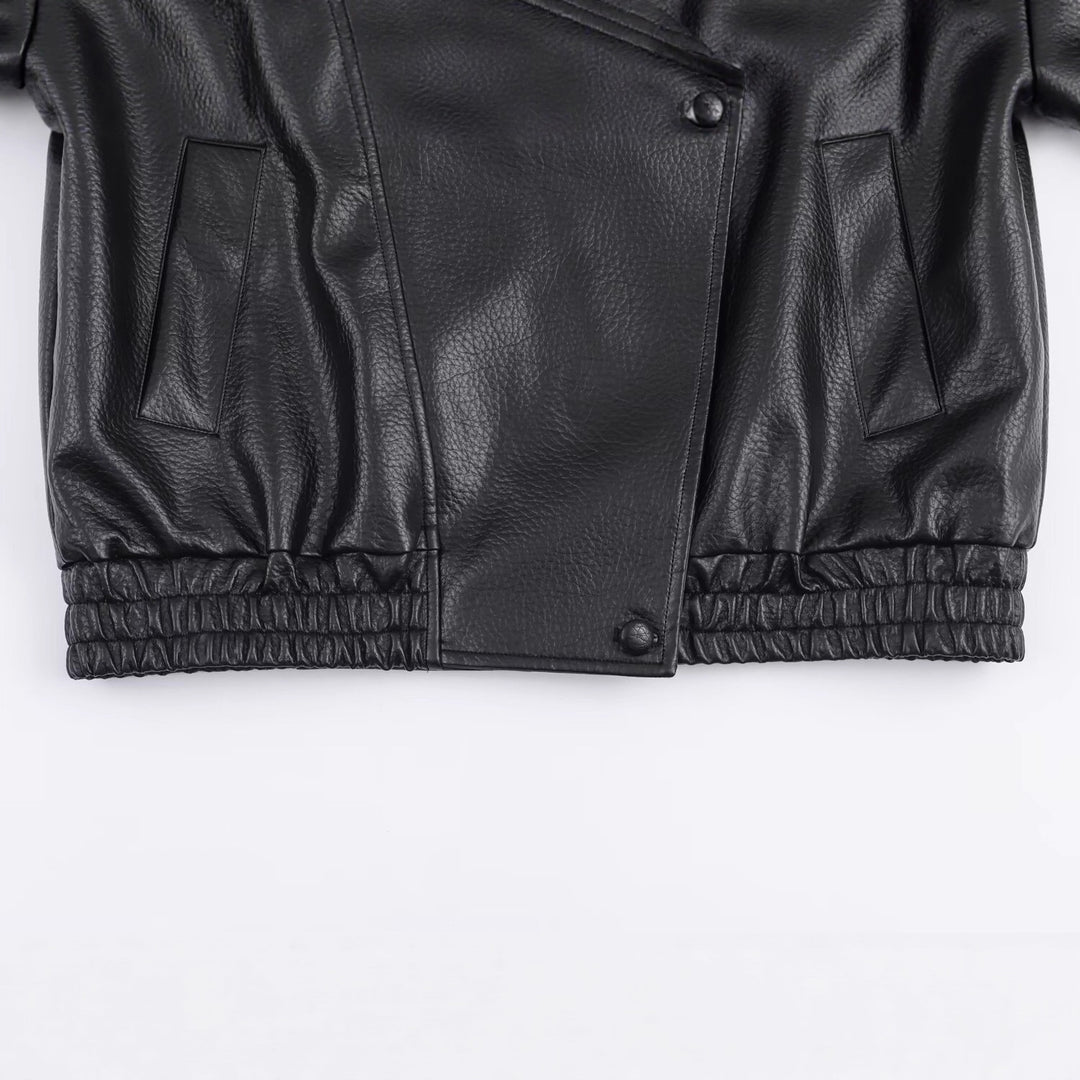 Kvinders fashionable faux læderjakke med elegant revers Stilla