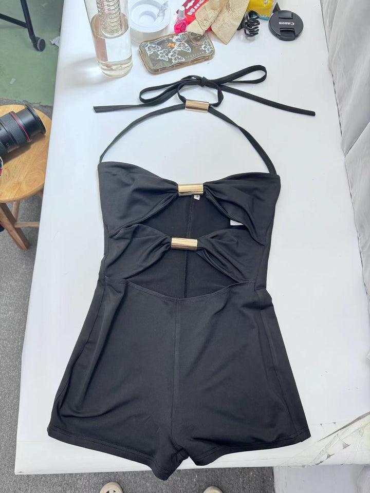 Dame Stranddragt med elegant sløjfe-design og justerbare stropper Skovae