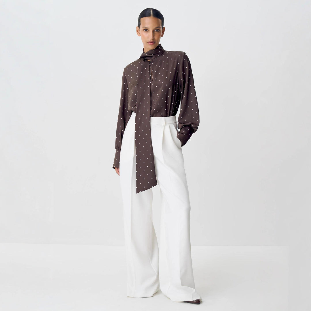 Damer elegant bluse med blonder detaljer og sløjfe krave Stilla
