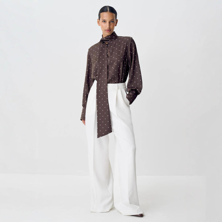 Damer elegant bluse med blonder detaljer og sløjfe krave Stilla