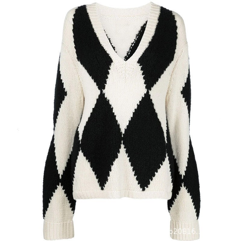 Dame Groft-strikket sweater med V-hals og moderne rombmønster Stilla