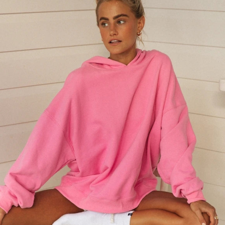 Kvinder Oversized Hoodie lavet af blød bomuldsblanding med afslappet pasform Skovae
