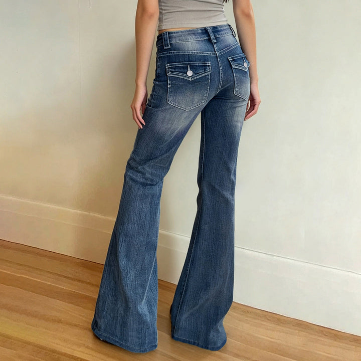Dame Flared Jeans i afslappet vintage-stil med høj talje og stilige vasker Skovae