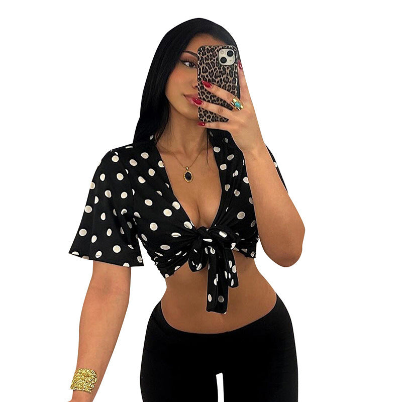 Dame Crop-Top med legende pindestil og knude front Skovae