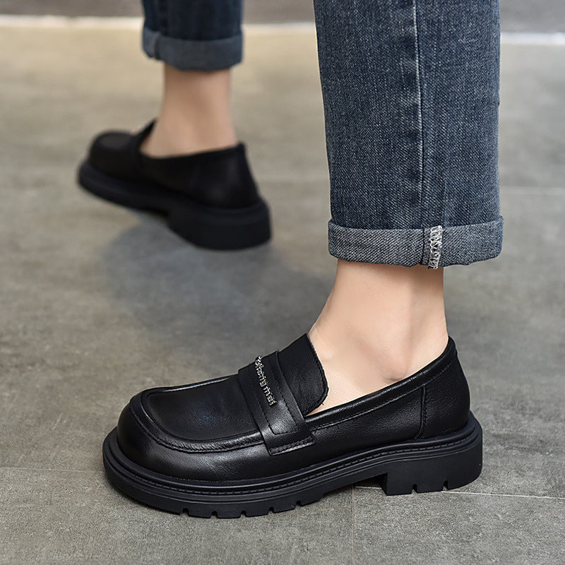 Dame Mokassin-Slippers med moderne rem og skridsikker sål Stilla