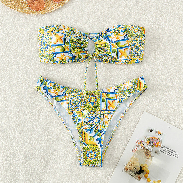 Dame bandeau-bikini med raffineret bindedetalje og blomsterprint Skovae