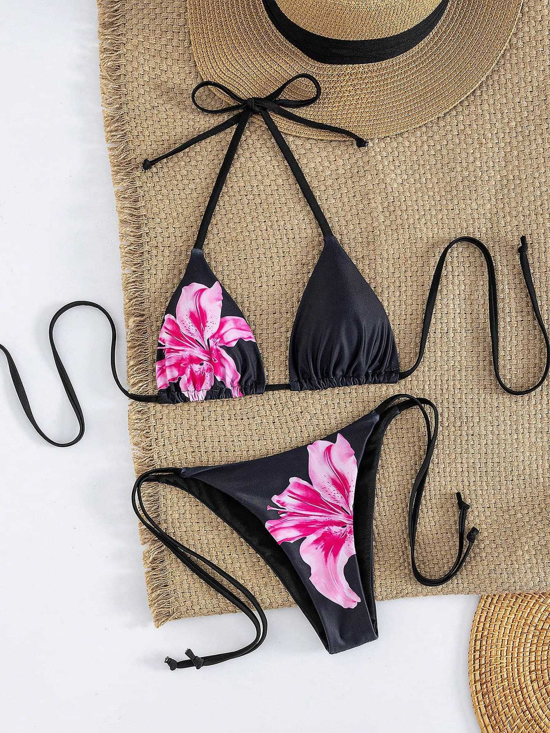 Dame Bikiniset Skovae
