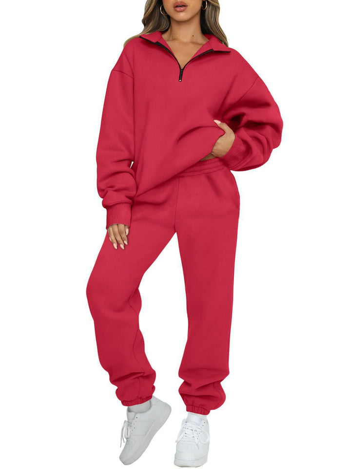 Kvindernes komfortable sæt med sweatpants med moderne ståkrave og kengurulomme Skovae
