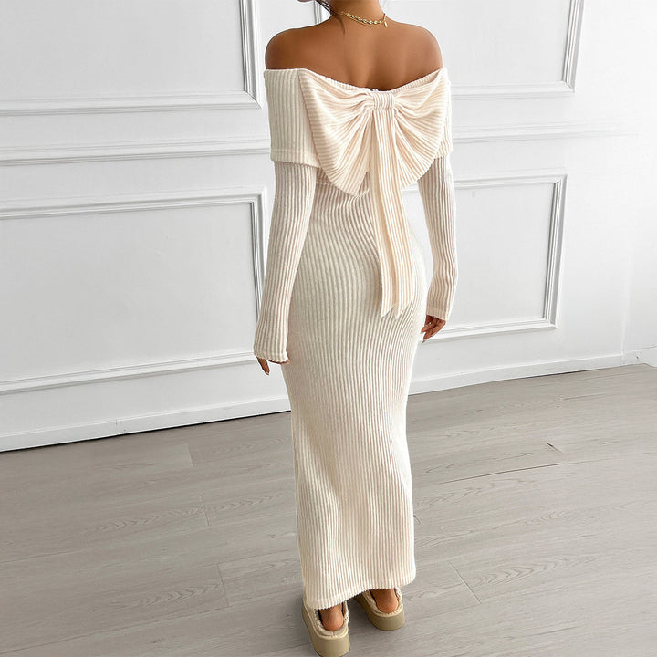 Dame Off-Shoulder Strikkemaxikjole med tætsiddende pasform Stilla