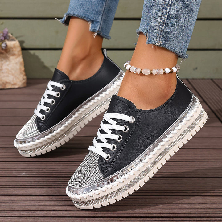 Dame Sporty Sneakers med modeglans og skridsikker sål Stilla