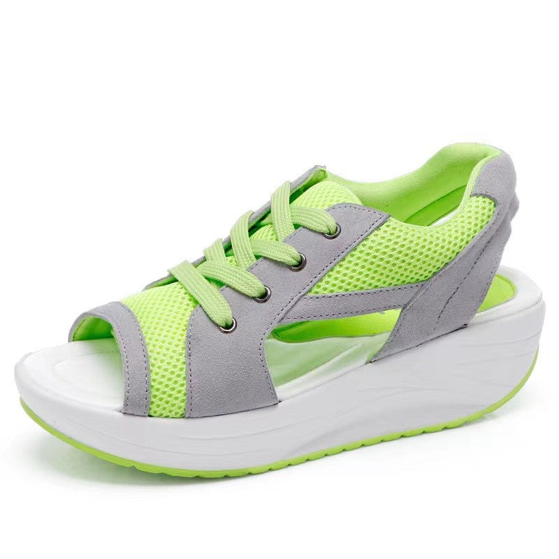 Dame Sporty Sandaler med åndbart netoverdel og fleksibel plateau Stilla