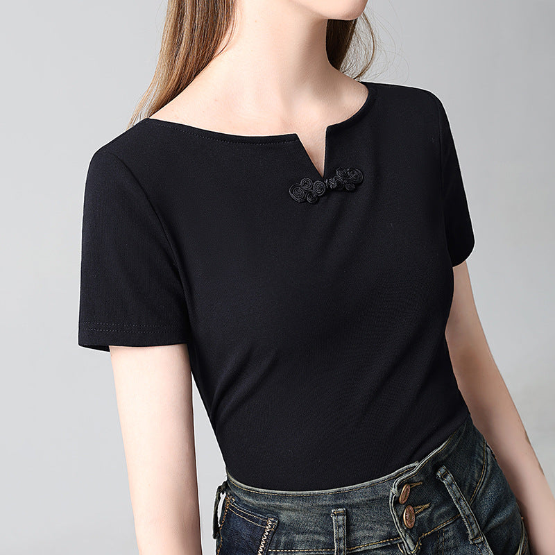Femme elegant T-shirt med dekorativ V-udskæring og kunstnerisk knapdetalje Stilla