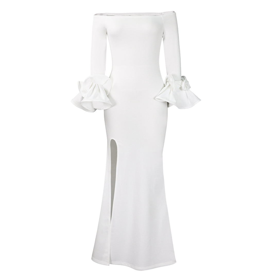 Dame Elegant aftenkjole med off-shoulder design og voluminøse ærmer Stilla