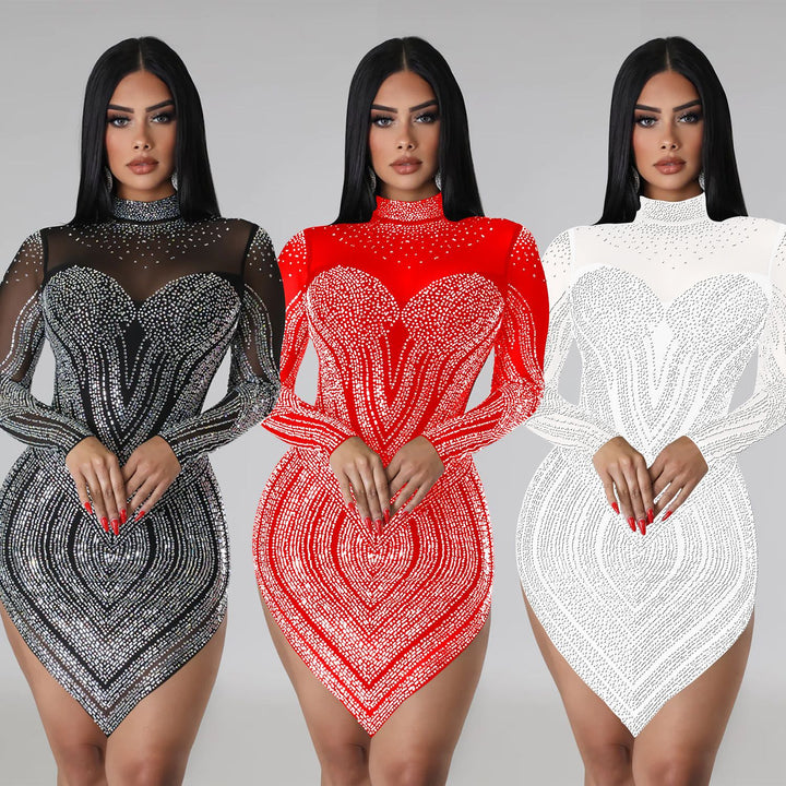 Dame Glamourøst Spidskjole med Rhinestone-applikationer og gennemsigtigt design Stilla
