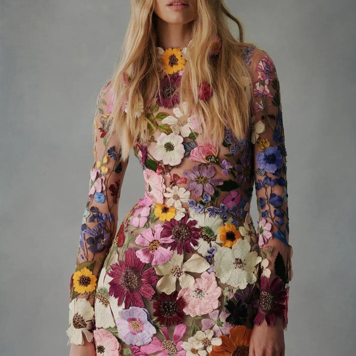 Dame Kort floral top i gennemsigtigt stof med moderne applikationer Stilla