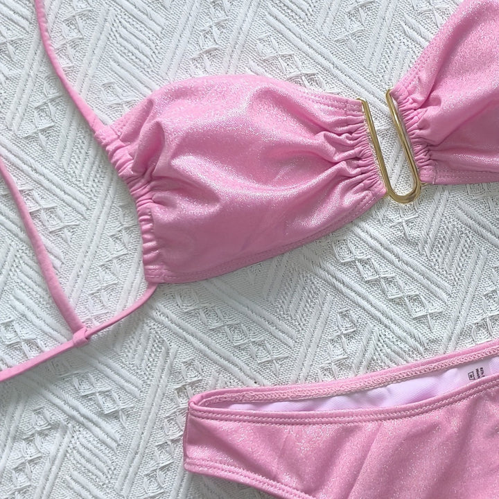 Dame Bandeau-Bikini-sæt med elegant rynkning og glamourøs detalje Stilla