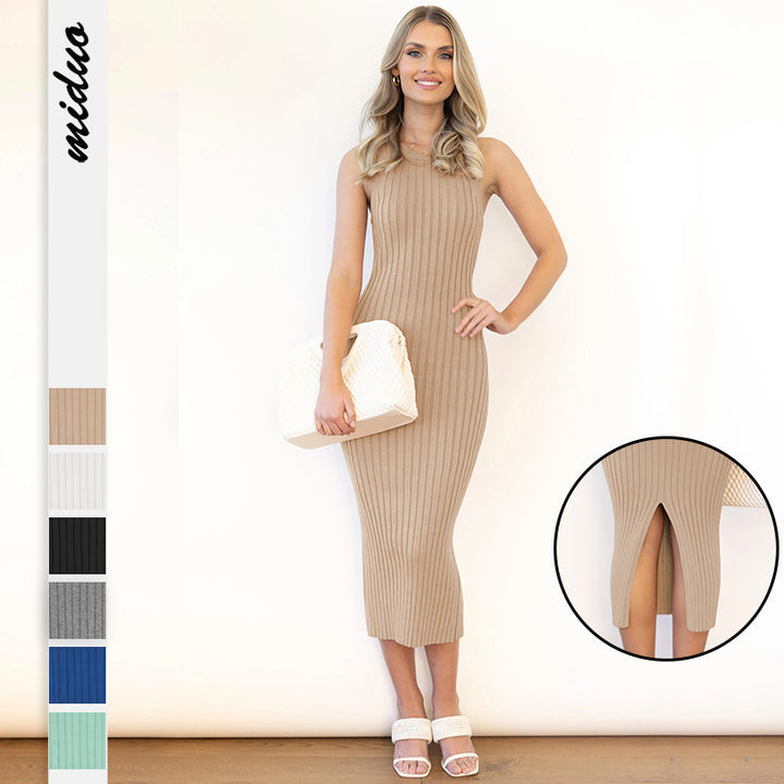 Dame figursyet rib midi kjole med moderne stropper og smigrende kant Stilla