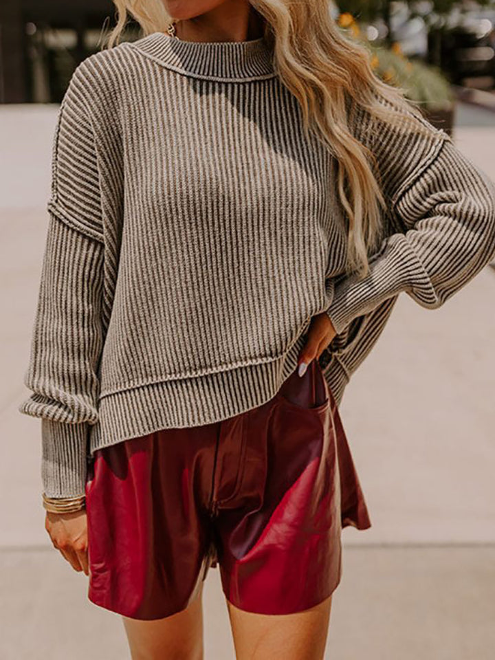Kvinders casual turtleneck sweater med fin stribet mønster og oversized pasform Stilla