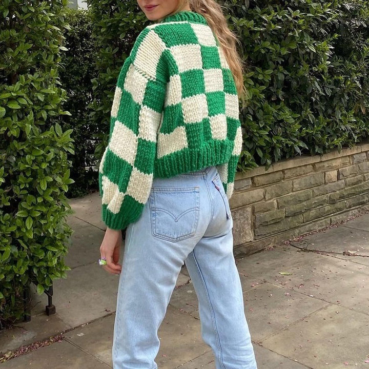 Dame sweater i moderne ternet mønster med afslappet snit Stilla