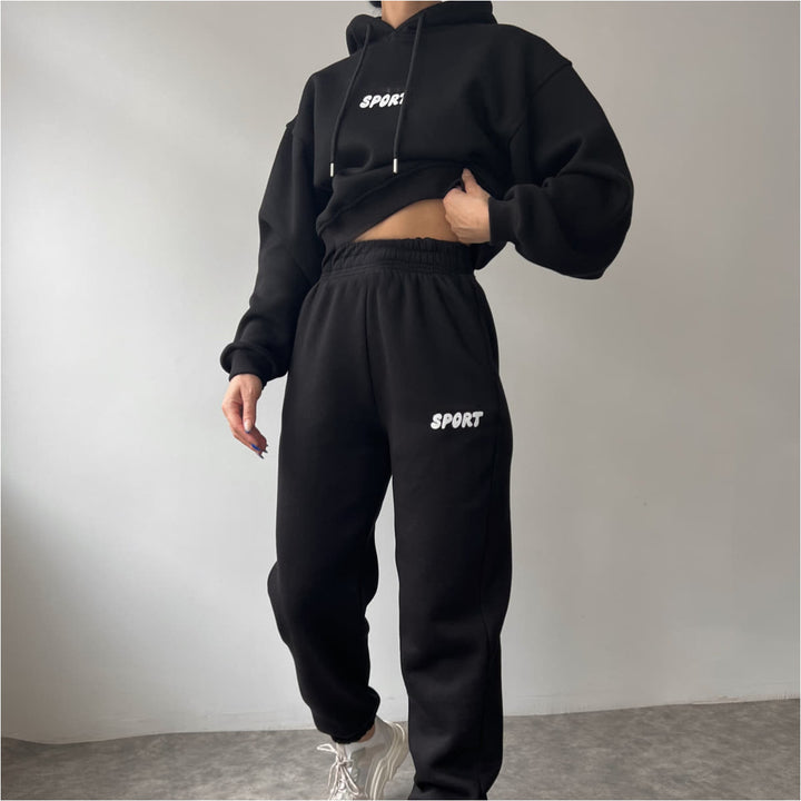 Kvinders sporty cropped hoodie og sæt med sweatpants Skovae