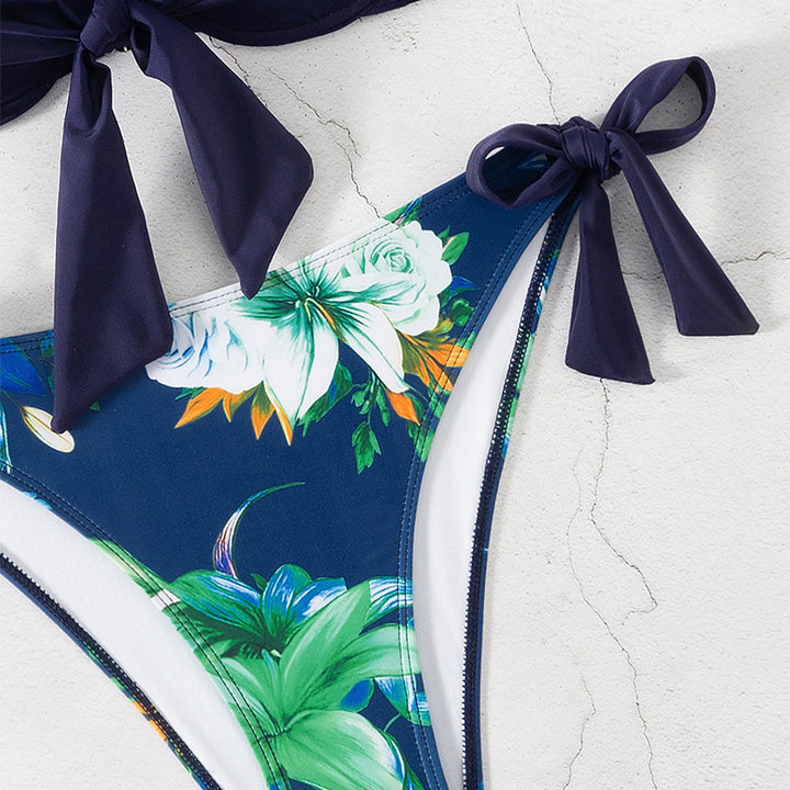 Dame bikini-sæt med moderne bindebånd og floral design Skovae
