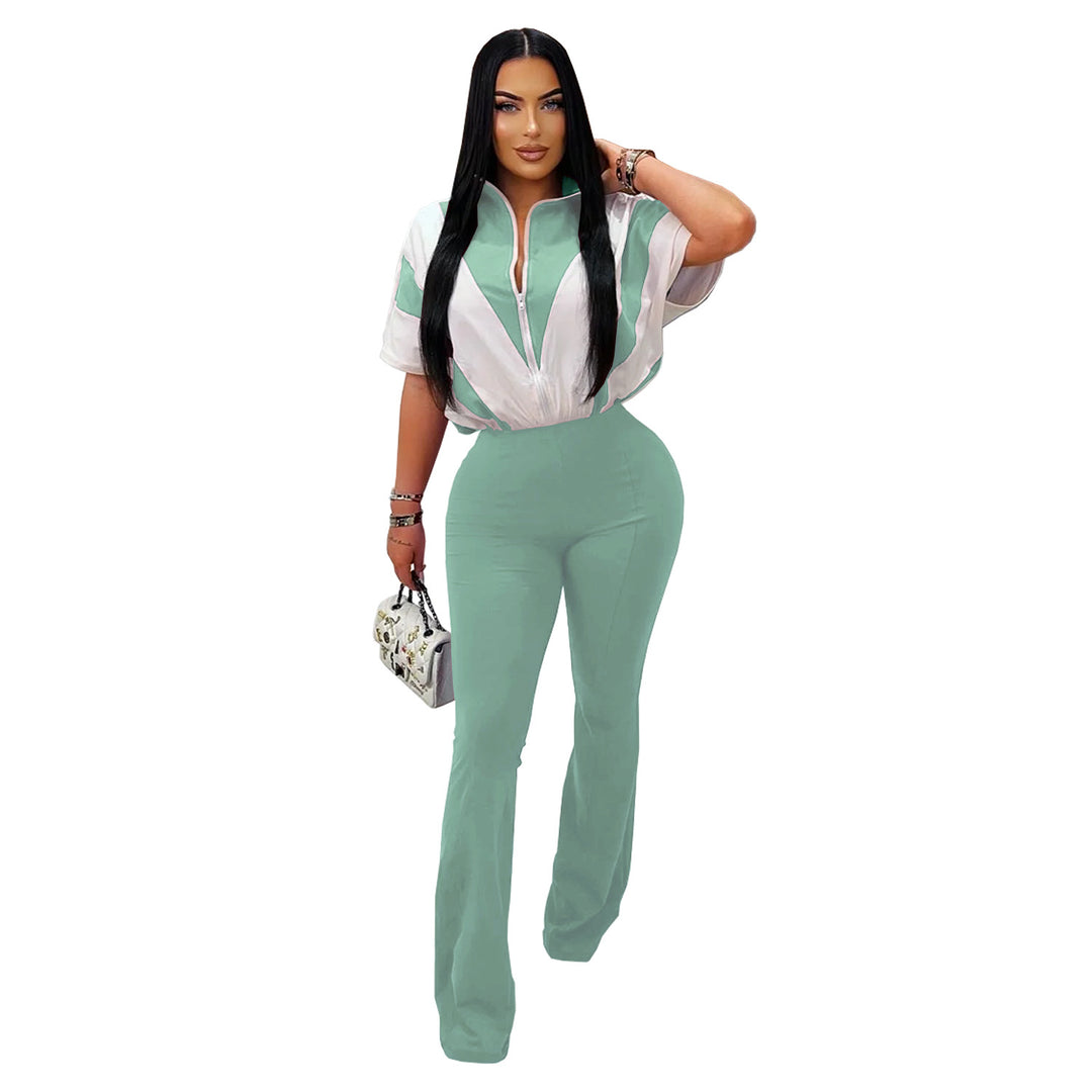 Dame Elegant og behagelig jumpsuit med stilfuld krave og bredt ben Stilla