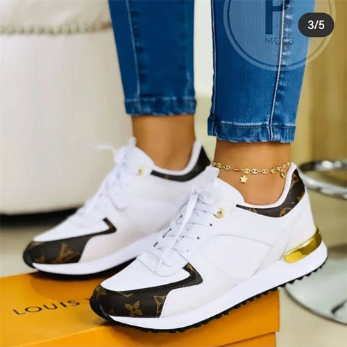 Dame sporty sneakers med moderigtige accenter og høj kvalitet sål Stilla