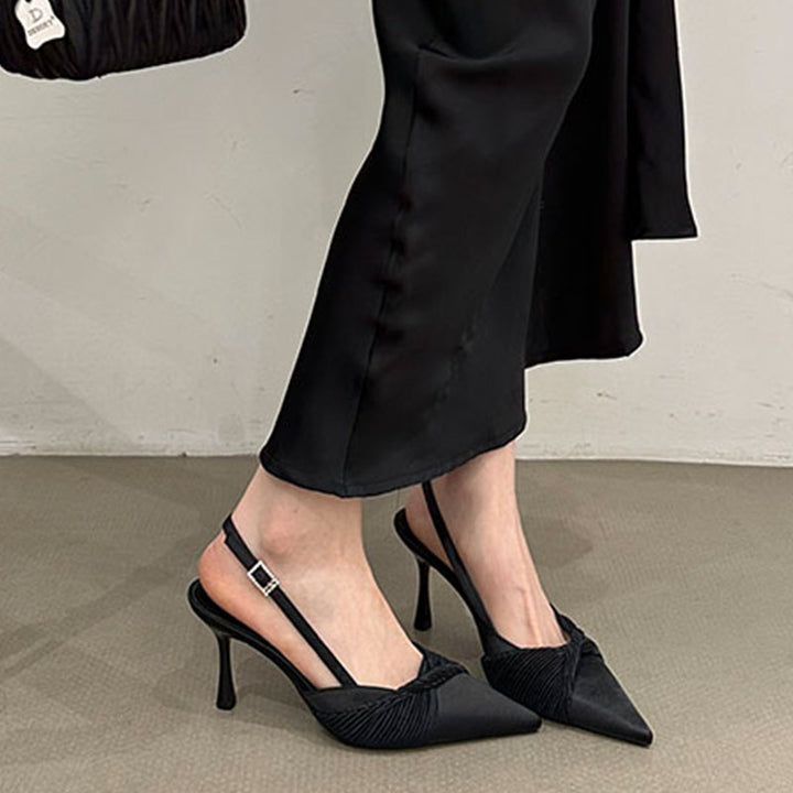 Dame elegante spids Slingback-pumps med plisseret detalje Stilla