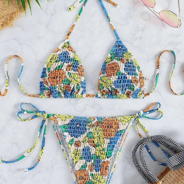 Dame Triangel-Bikini med farverigt blomsterprint og elastiske bindebånd Skovae